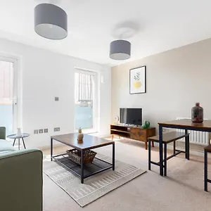 Apartment The Hackney Central, London